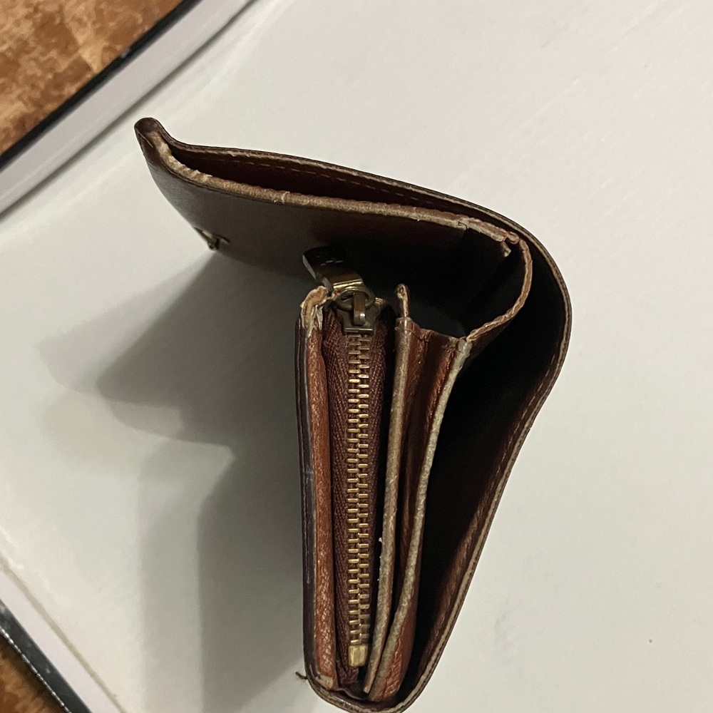 LV MONOGRAM WALLET - Picture 13 of 13